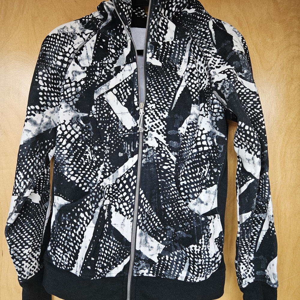 lululemon athletica Scuba Patterned Hoodie